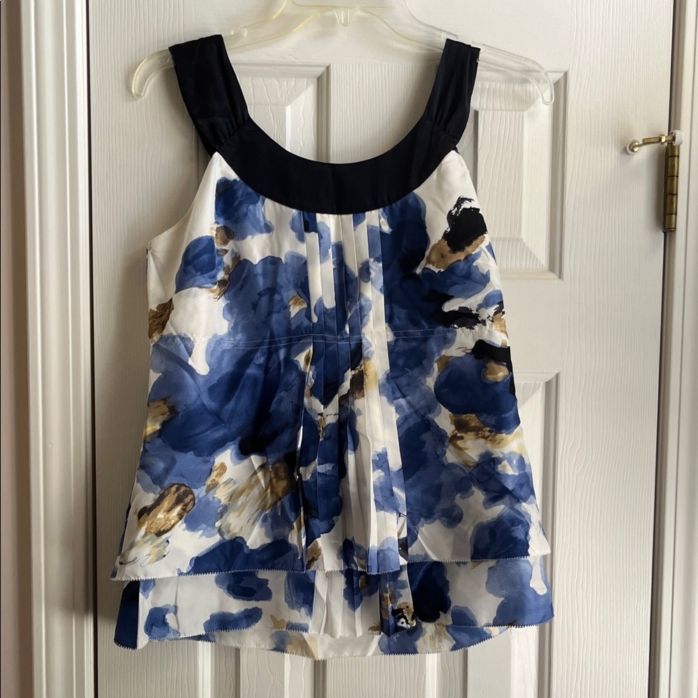Elegant Blue Floral Women's Top